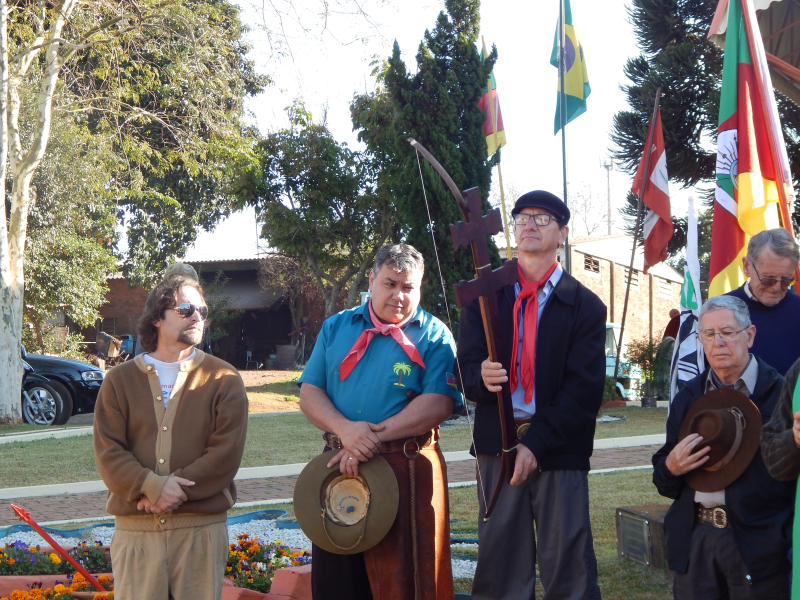 1ªTRILHA DA INTEGRAÇÃO JESUÍTICA-GUARANI E 8ª CAVALGADA NHEÇUANA 